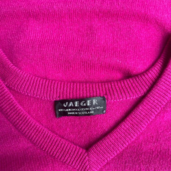 Vintage Jaeger 80s Pink V-Neck Golf Jumper, 100% Lambswool Scotland Size Large - Picture 4 of 5
